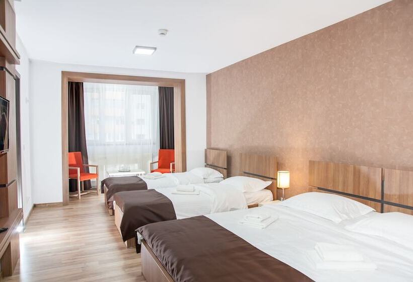 ファミリールーム, Hb Brilliant