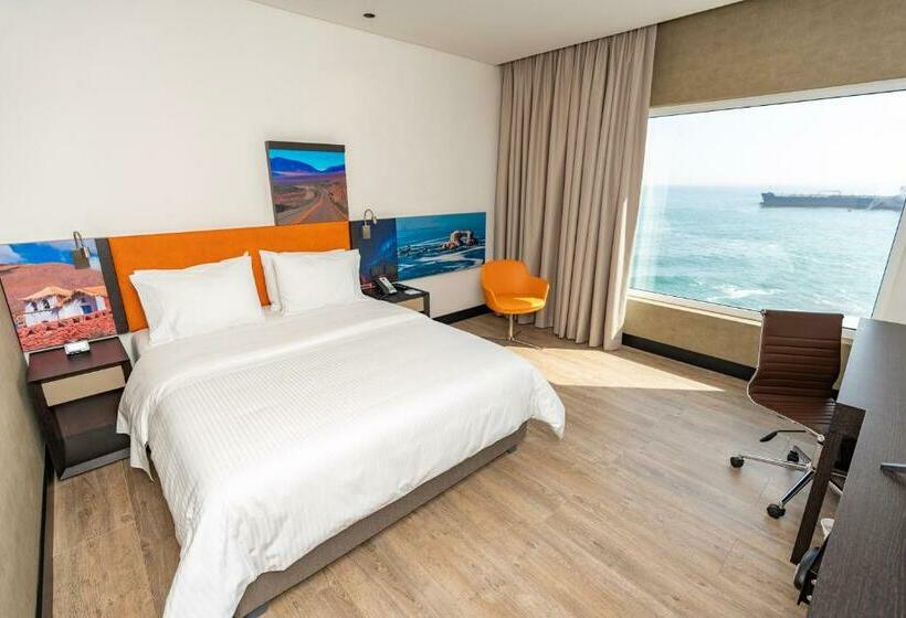اتاق استاندارد با چشم‌انداز, Hampton By Hilton Antofagasta