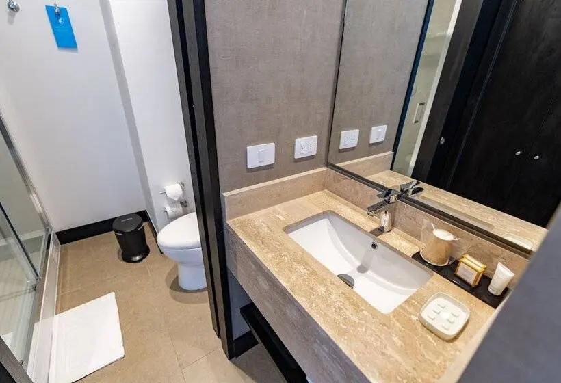 اتاق استاندارد با چشم‌انداز دریا, Hampton By Hilton Antofagasta