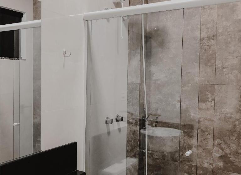 スタンダードルーム, Petri Plaza