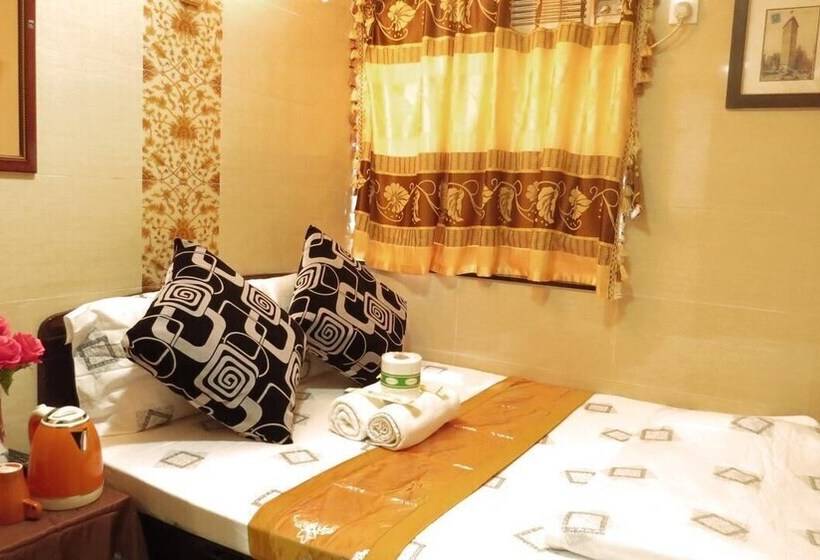 اتاق استاندارد, First Inn Hotel & Guest House Reception At 10th F, Block E