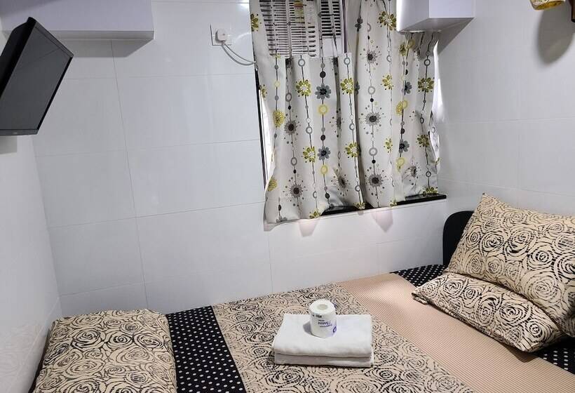 اتاق استاندارد, First Inn Hotel & Guest House Reception At 10th F, Block E