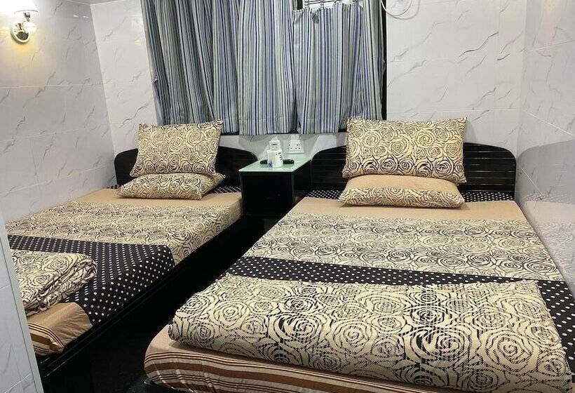 اتاق خانوادگی, First Inn Hotel & Guest House Reception At 10th F, Block E