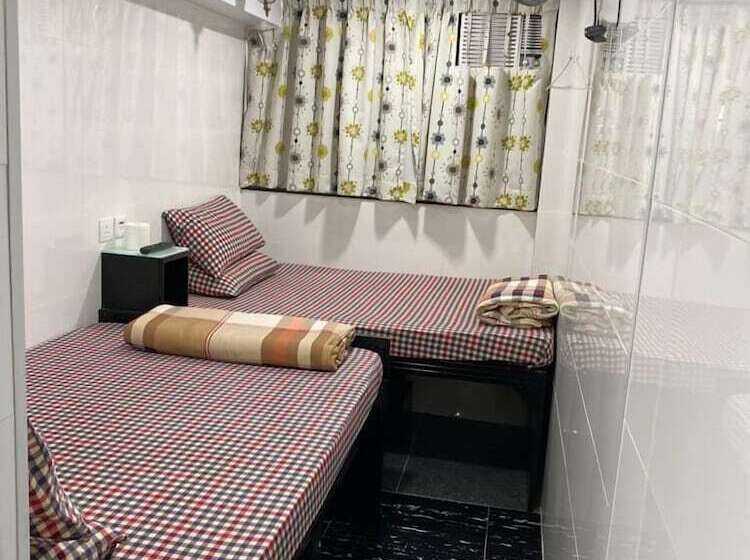 اتاق خانوادگی, First Inn Hotel & Guest House Reception At 10th F, Block E