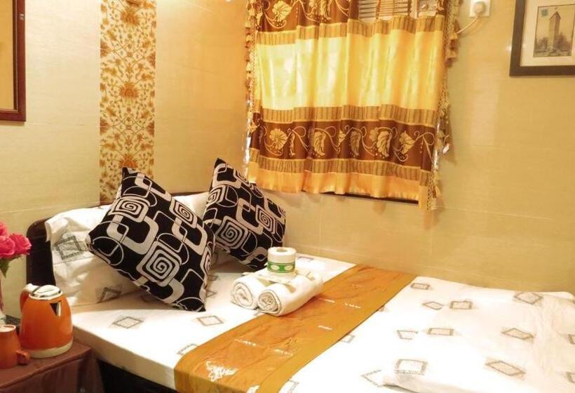 اتاق اکونومی, First Inn Hotel & Guest House Reception At 10th F, Block E