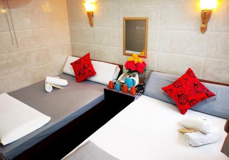 اتاق استاندارد, First Inn Hotel & Guest House Reception At 10th F, Block E