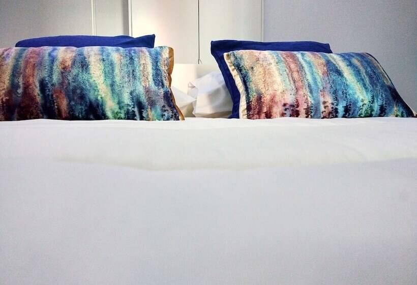 سوییت, Nlc Rooms & Suites