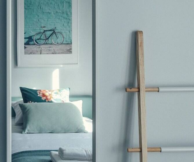 اتاق استاندارد با سرویس بهداشتی مشترک, Nlc Rooms & Suites