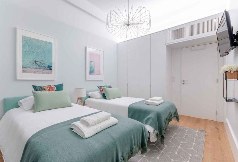 اتاق استاندارد با سرویس بهداشتی مشترک, Nlc Rooms & Suites