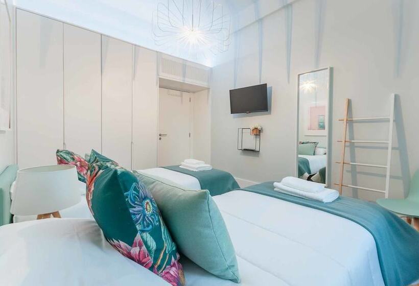 اتاق استاندارد با سرویس بهداشتی مشترک, Nlc Rooms & Suites