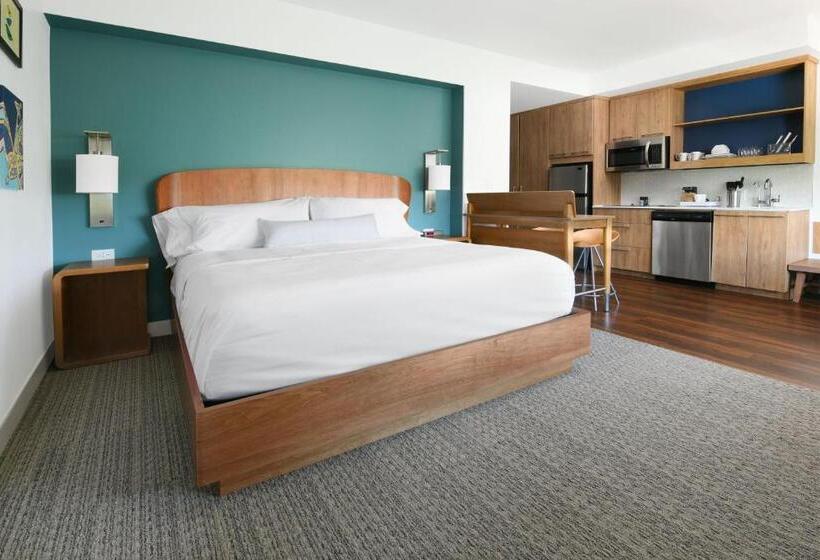 Студио Стандарт Кровать Кинг, Element Austin Round Rock