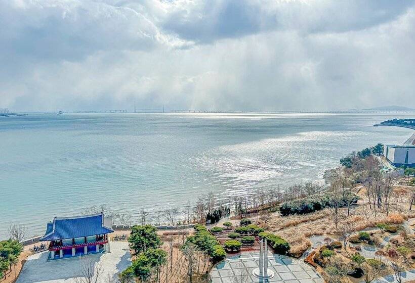 اتاق پرمیوم با چشم‌انداز دریا, Airsky Hotel Incheon