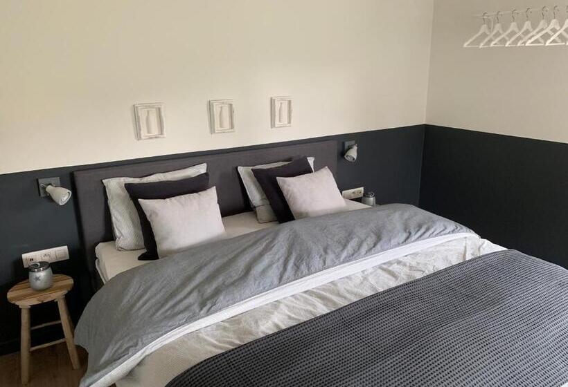 수피리어 룸, B&b Dageraad