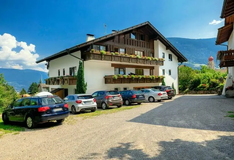 Standard Yhden Hengen Huone, Garni Hotel Farmerhof