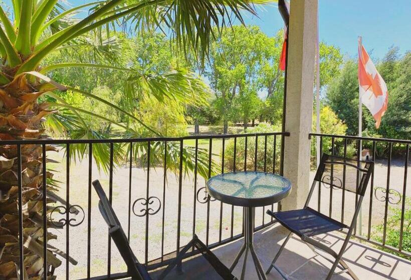 Номер Стандарт с Террасой, South Landing Inn