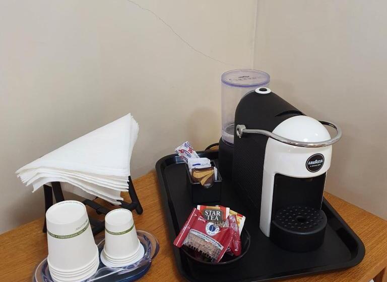 اتاق خانوادگی, Vittoria Guest House Salerno