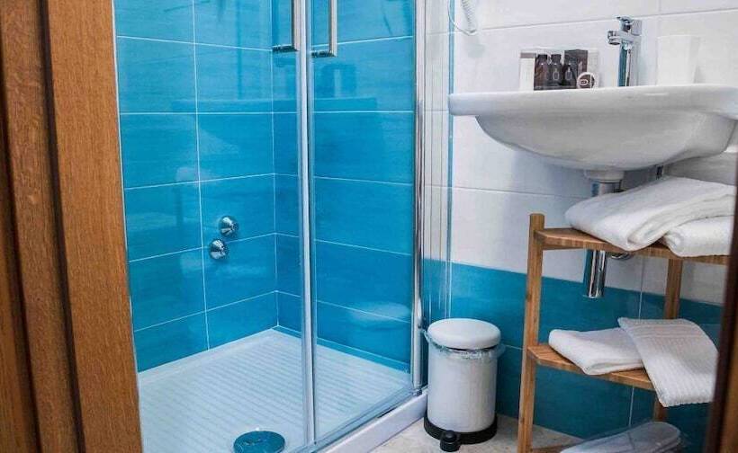 اتاق استاندارد با بالکن, Vittoria Guest House Salerno