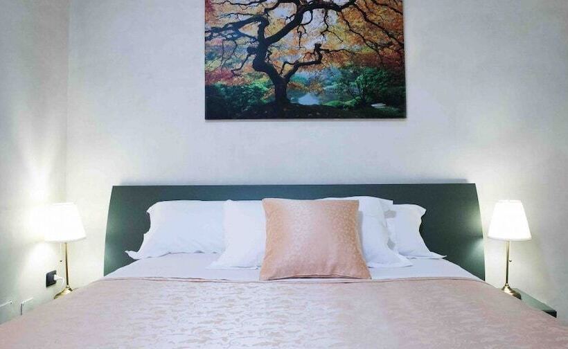 اتاق استاندارد با بالکن, Vittoria Guest House Salerno