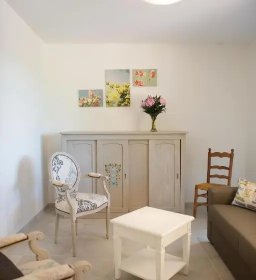 Huoneisto 2 Makuuhuonetta, Appartements Des Joncas