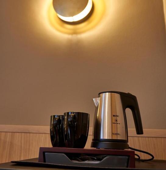 غرفة سوبيريور, Zur Waldbahn