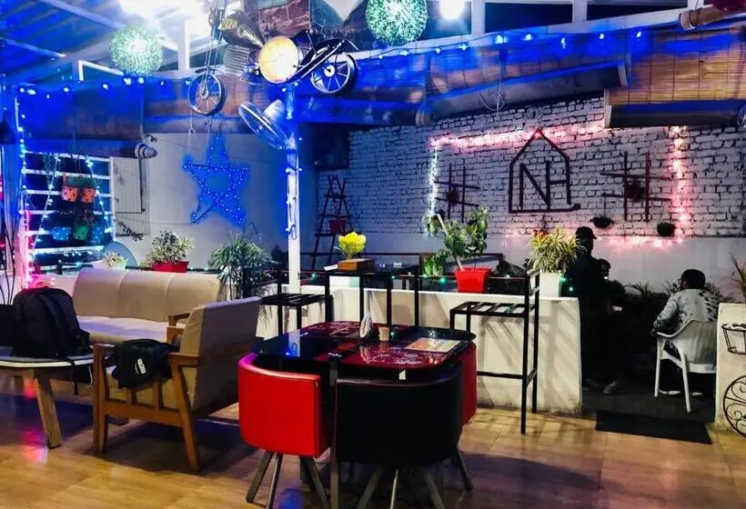 Deluxe Zimmer, Nomads House