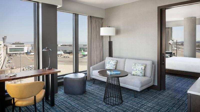 스위트 킹사이즈 침대, Grand Hyatt At Sfo