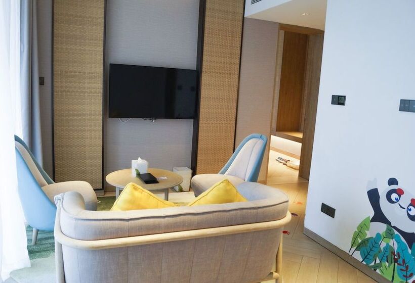 2 Bedrooms Suite 2 Bedrooms Lake View, Holiday Inn Resort Qionghai Guantang, An Ihg