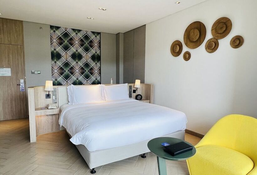 Premium room w/ mountain view, Holiday Inn Resort Qionghai Guantang, An Ihg