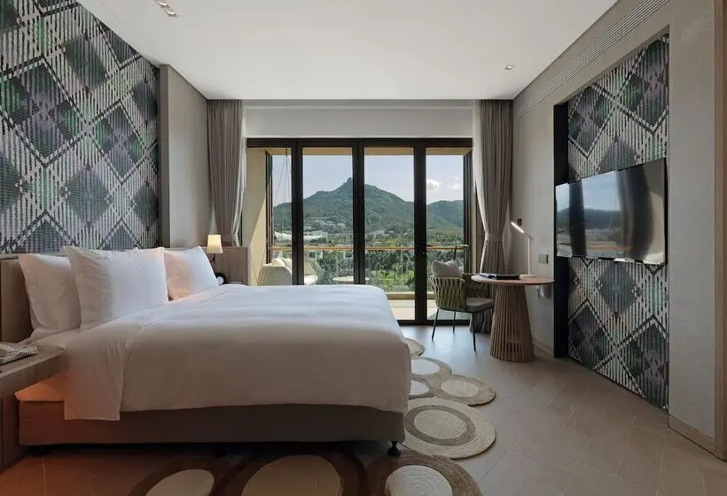 2 Bedrooms Suite Garden View, Holiday Inn Resort Qionghai Guantang, An Ihg