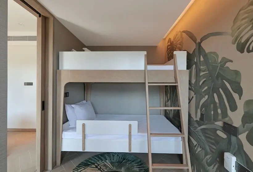 2 Bedrooms Suite Garden View, Holiday Inn Resort Qionghai Guantang, An Ihg