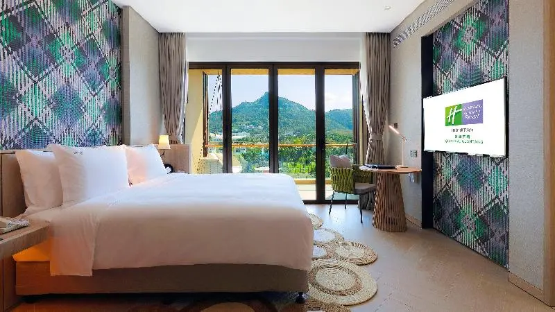 سوئیت با تخت بزرگ, Holiday Inn Resort Qionghai Guantang, An Ihg