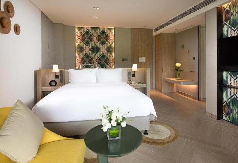 חדר סטנדרט עם מיטת קינג, Holiday Inn Resort Qionghai Guantang, An Ihg