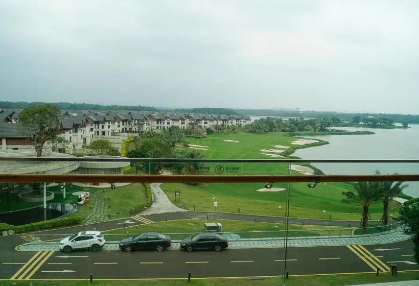 اتاق پریمیوم با چشم‌انداز دریاچه, Holiday Inn Resort Qionghai Guantang, An Ihg