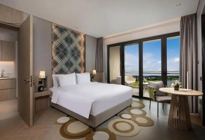 2 Bedrooms Suite Garden View, Holiday Inn Resort Qionghai Guantang, An Ihg
