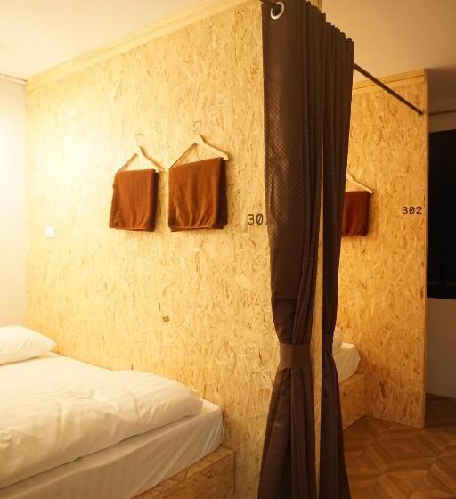 מיטה בחדר משותף, Khoksametchunhostel