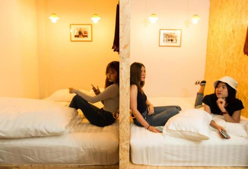 מיטה בחדר משותף, Khoksametchunhostel