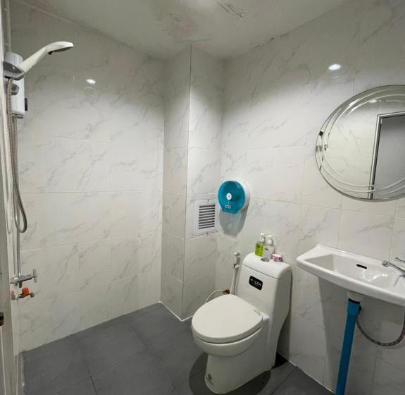 בית, 4 חדרי שינה, Khoksametchunhostel