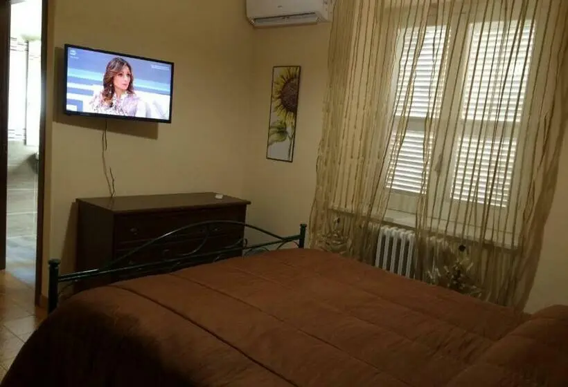 Standard-huone, Le Ganze