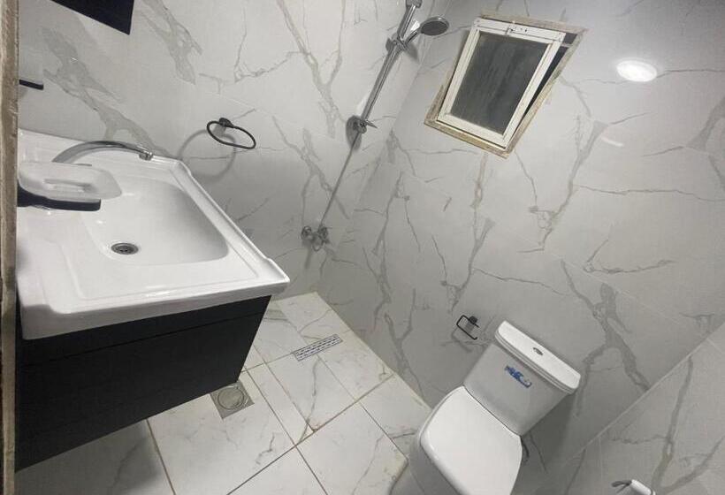 اتاق اکونومی, Al Deyafa