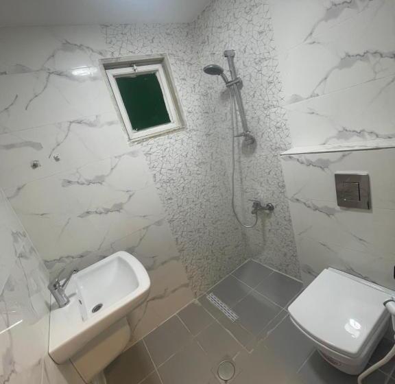 اتاق اکونومی, Al Deyafa