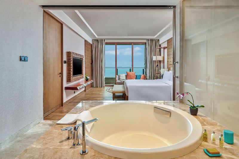 Люкс Deluxe Вид на Море, Doubletree By Hilton Shanwei