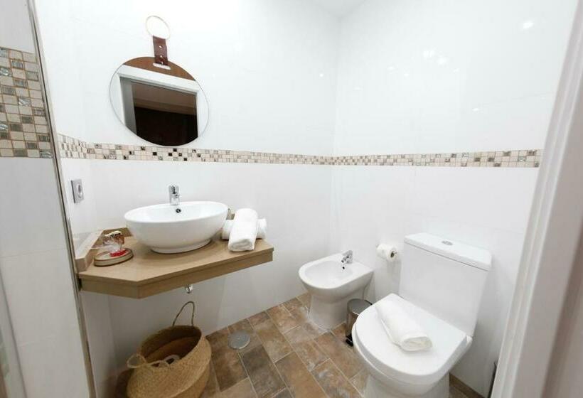 חדר סטנדרט, Hercules Boutique