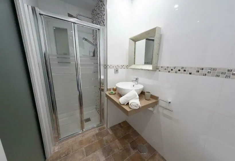 Standardzimmer, Hercules Boutique