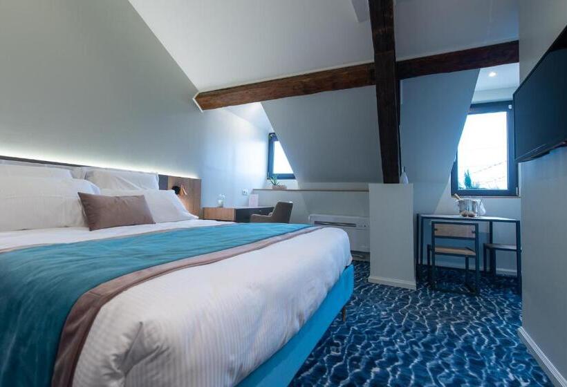 اتاق لوکس, Le Vivier