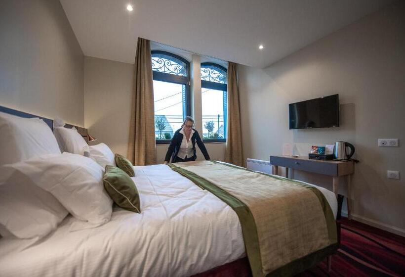 اتاق سوپریور با تخت بزرگ, Le Vivier