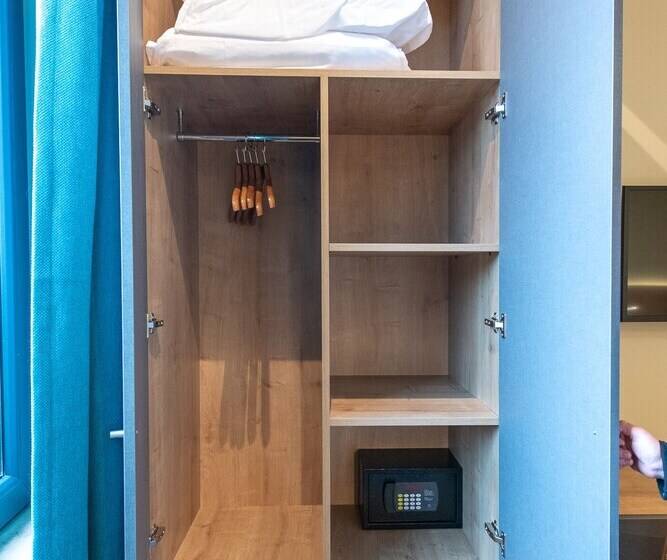 اتاق لوکس, Le Vivier