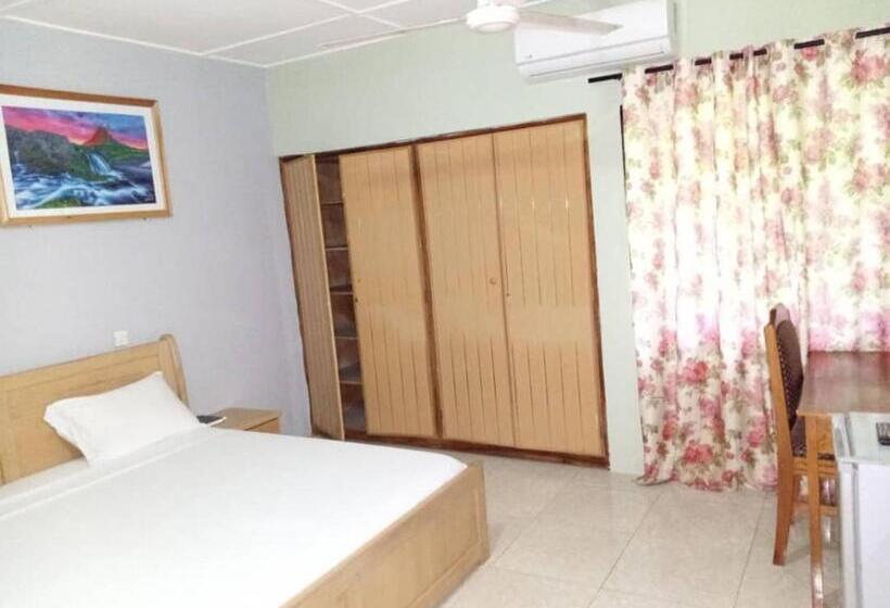 带大床的套房, Panaasa Guest House