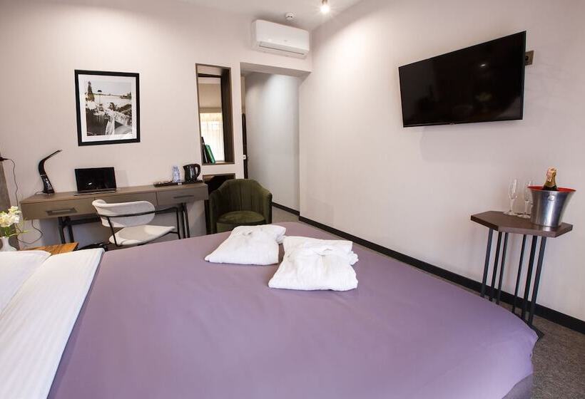 اتاق سوپریور, Kulikovskiy