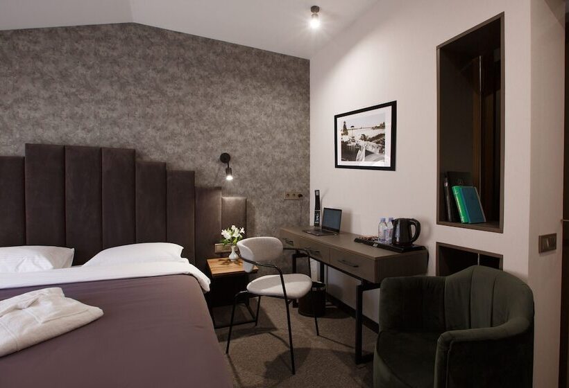 اتاق سوپریور, Kulikovskiy