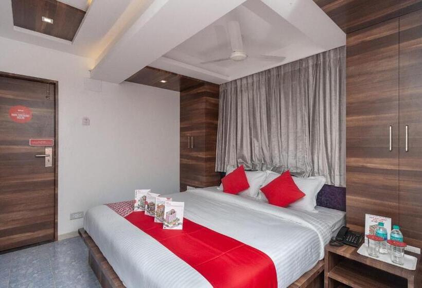 סוויטה, Capital O 18946 Admire Suit Hospitality